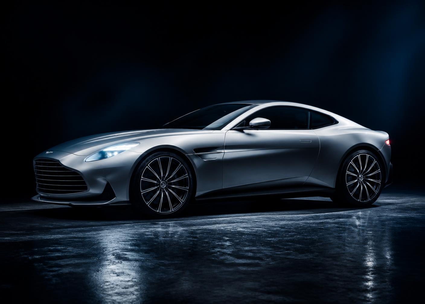 2024 Aston Martin Vantage V8